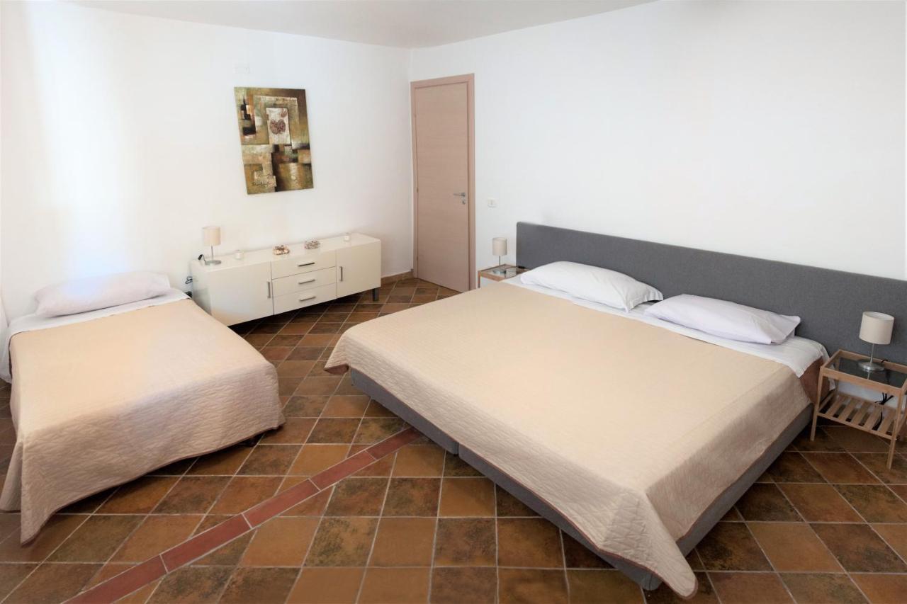 Guest House Del Lido Porto Empedocle Rum bild